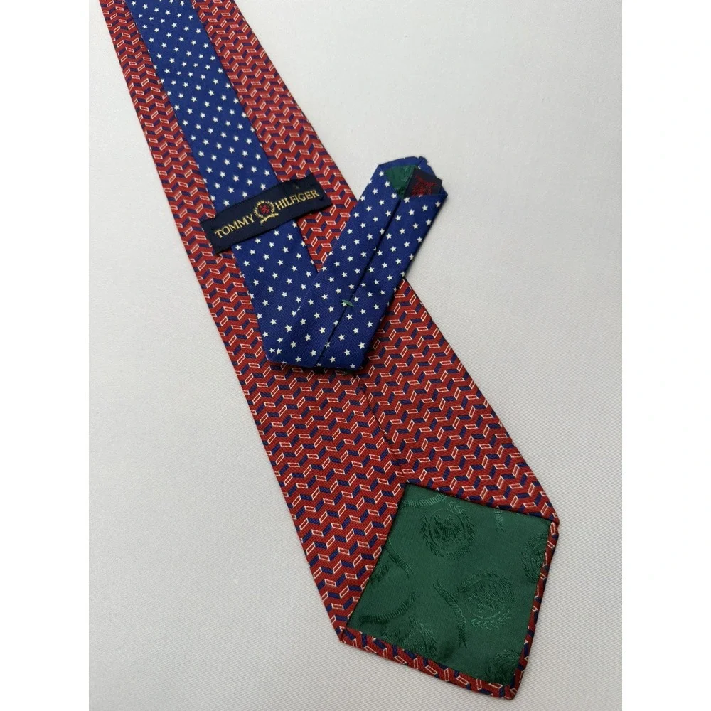 Tommy Hilfiger Men's 100% Silk USA Red White Blue Stars W4